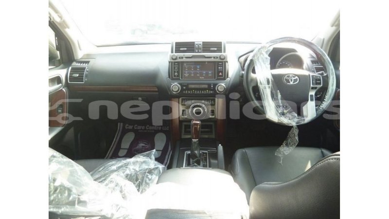 Big with watermark toyota prado bagmati import dubai 2473