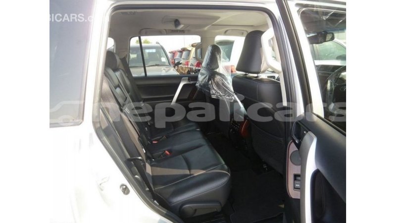 Big with watermark toyota prado bagmati import dubai 2473