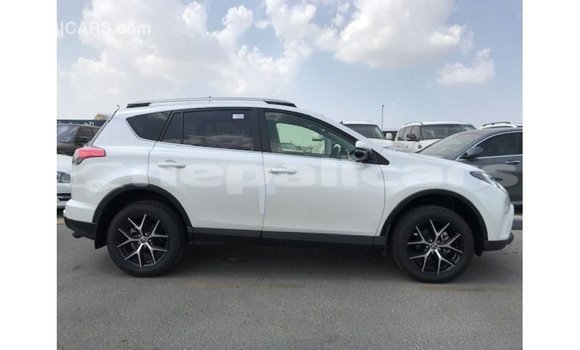 Buy Import Toyota 4Runner White Car in Import - Dubai in Bagmati Buy Import Toyota 4Runner White Car in Import - Dubai in Bagmati
