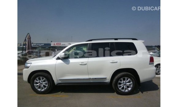 Buy Import Toyota Land Cruiser White Car in Import - Dubai in Bagmati Buy Import Toyota Land Cruiser White Car in Import - Dubai in Bagmati
