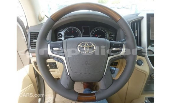 Buy Import Toyota Land Cruiser Other Car in Import - Dubai in Bagmati Buy Import Toyota Land Cruiser Other Car in Import - Dubai in Bagmati