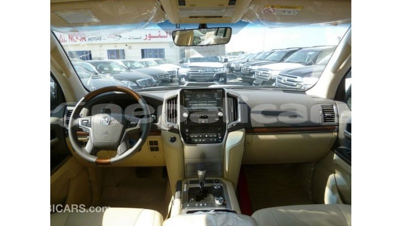 Big with watermark toyota land cruiser bagmati import dubai 2500