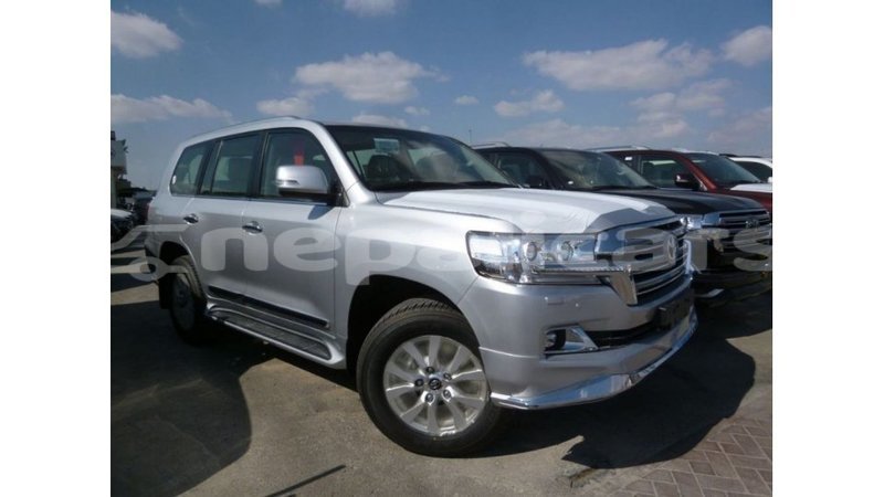 Big with watermark toyota land cruiser bagmati import dubai 2501