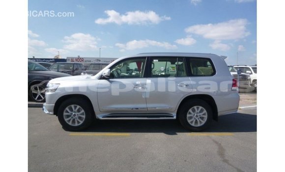 Buy Import Toyota Land Cruiser Other Car in Import - Dubai in Bagmati Buy Import Toyota Land Cruiser Other Car in Import - Dubai in Bagmati
