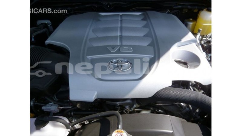 Big with watermark toyota land cruiser bagmati import dubai 2501
