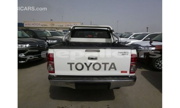 Buy Import Toyota Hilux White Car in Import - Dubai in Bagmati Buy Import Toyota Hilux White Car in Import - Dubai in Bagmati