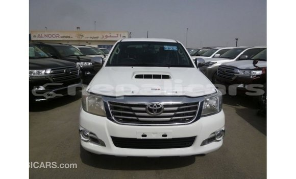 Buy Import Toyota Hilux White Car in Import - Dubai in Bagmati Buy Import Toyota Hilux White Car in Import - Dubai in Bagmati