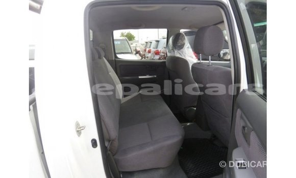 Buy Import Toyota Hilux White Car in Import - Dubai in Bagmati Buy Import Toyota Hilux White Car in Import - Dubai in Bagmati