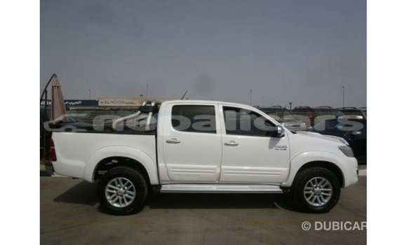 Buy Import Toyota Hilux White Car in Import - Dubai in Bagmati Buy Import Toyota Hilux White Car in Import - Dubai in Bagmati