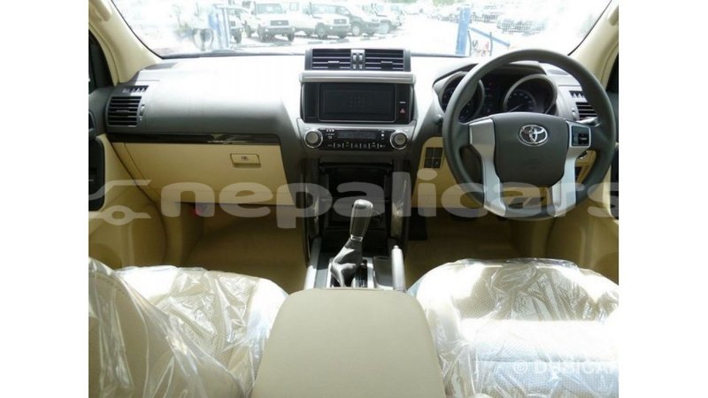 Big with watermark toyota prado bagmati import dubai 2516
