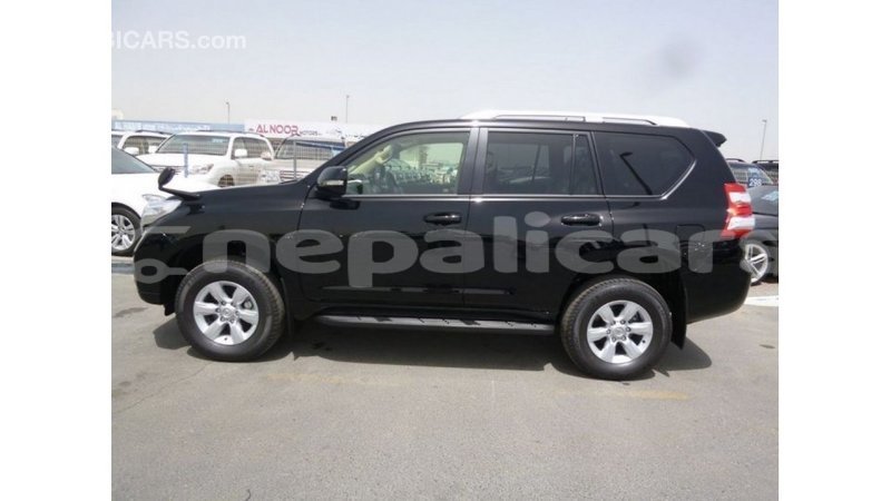 Big with watermark toyota prado bagmati import dubai 2516