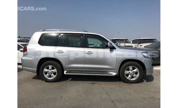 Buy Import Toyota Land Cruiser Other Car in Import - Dubai in Bagmati Buy Import Toyota Land Cruiser Other Car in Import - Dubai in Bagmati