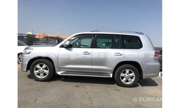 Buy Import Toyota Land Cruiser Other Car in Import - Dubai in Bagmati Buy Import Toyota Land Cruiser Other Car in Import - Dubai in Bagmati