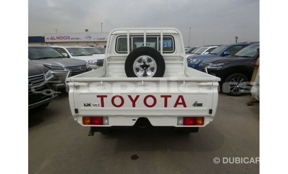 Buy Import Toyota Land Cruiser White Car in Import - Dubai in Bagmati Buy Import Toyota Land Cruiser White Car in Import - Dubai in Bagmati