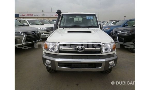 Buy Import Toyota Land Cruiser White Car in Import - Dubai in Bagmati Buy Import Toyota Land Cruiser White Car in Import - Dubai in Bagmati