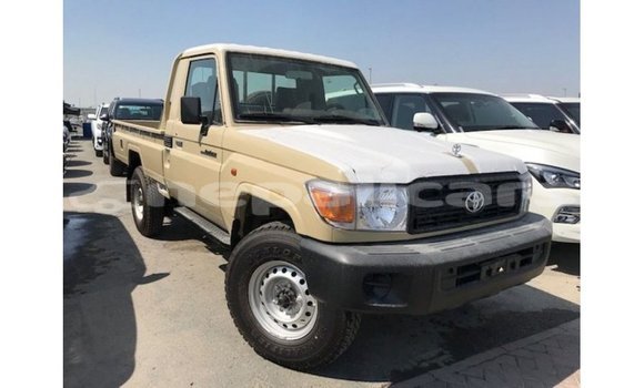 Buy Import Toyota Land Cruiser Beige Car in Import - Dubai in Bagmati Buy Import Toyota Land Cruiser Beige Car in Import - Dubai in Bagmati