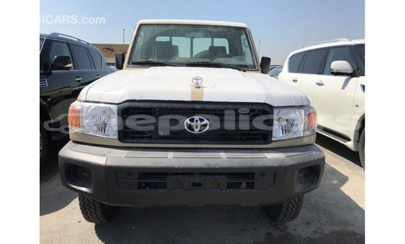 Buy Import Toyota Land Cruiser Beige Car in Import - Dubai in Bagmati Buy Import Toyota Land Cruiser Beige Car in Import - Dubai in Bagmati