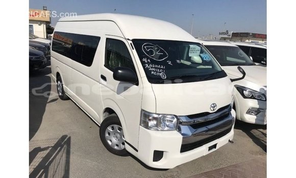 Buy Import Toyota Hiace White Car in Import - Dubai in Bagmati Buy Import Toyota Hiace White Car in Import - Dubai in Bagmati