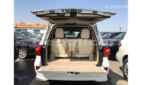 Buy Import Toyota Land Cruiser White Car in Import - Dubai in Bagmati Buy Import Toyota Land Cruiser White Car in Import - Dubai in Bagmati