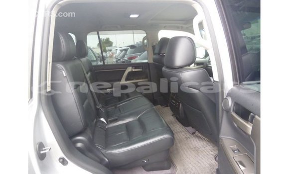 Buy Import Toyota Land Cruiser Other Car in Import - Dubai in Bagmati Buy Import Toyota Land Cruiser Other Car in Import - Dubai in Bagmati
