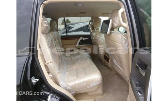 Buy Import Toyota Land Cruiser Black Car in Import - Dubai in Bagmati Buy Import Toyota Land Cruiser Black Car in Import - Dubai in Bagmati