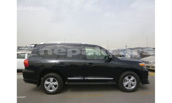 Buy Import Toyota Land Cruiser Black Car in Import - Dubai in Bagmati Buy Import Toyota Land Cruiser Black Car in Import - Dubai in Bagmati