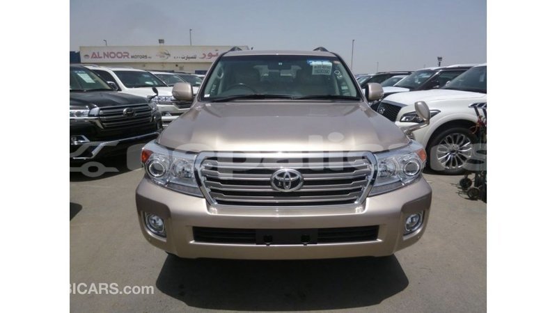 Big with watermark toyota land cruiser bagmati import dubai 2553