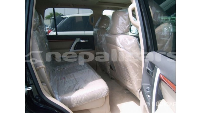 Big with watermark toyota land cruiser bagmati import dubai 2554