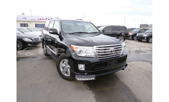 Buy Import Toyota Land Cruiser Black Car in Import - Dubai in Bagmati Buy Import Toyota Land Cruiser Black Car in Import - Dubai in Bagmati