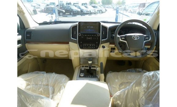 Buy Import Toyota Land Cruiser White Car in Import - Dubai in Bagmati Buy Import Toyota Land Cruiser White Car in Import - Dubai in Bagmati