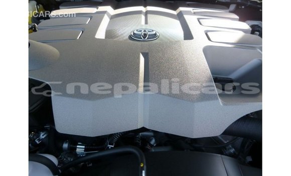 Buy Import Toyota Land Cruiser White Car in Import - Dubai in Bagmati Buy Import Toyota Land Cruiser White Car in Import - Dubai in Bagmati