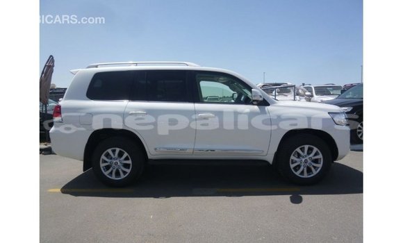 Buy Import Toyota Land Cruiser White Car in Import - Dubai in Bagmati Buy Import Toyota Land Cruiser White Car in Import - Dubai in Bagmati