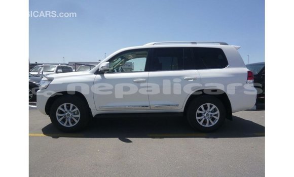 Buy Import Toyota Land Cruiser White Car in Import - Dubai in Bagmati Buy Import Toyota Land Cruiser White Car in Import - Dubai in Bagmati