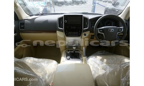 Buy Import Toyota Land Cruiser White Car in Import - Dubai in Bagmati Buy Import Toyota Land Cruiser White Car in Import - Dubai in Bagmati