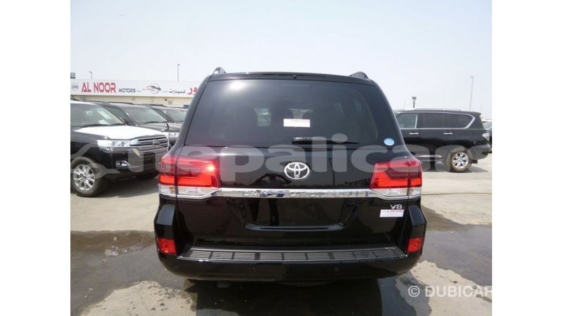Big with watermark toyota land cruiser bagmati import dubai 2570