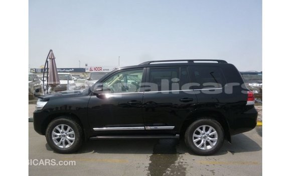Buy Import Toyota Land Cruiser Black Car in Import - Dubai in Bagmati Buy Import Toyota Land Cruiser Black Car in Import - Dubai in Bagmati