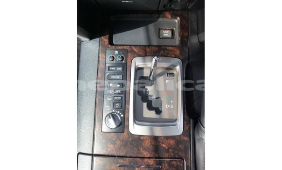 Buy Import Toyota Land Cruiser White Car in Import - Dubai in Bagmati Buy Import Toyota Land Cruiser White Car in Import - Dubai in Bagmati