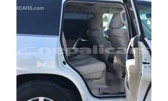 Buy Import Toyota Land Cruiser White Car in Import - Dubai in Bagmati Buy Import Toyota Land Cruiser White Car in Import - Dubai in Bagmati