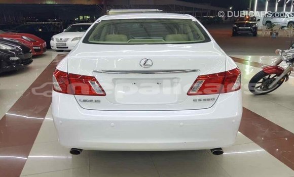 Buy Import Lexus ES White Car in Import - Dubai in Bagmati