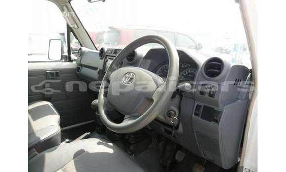 Buy Import Toyota Land Cruiser White Car in Import - Dubai in Bagmati Buy Import Toyota Land Cruiser White Car in Import - Dubai in Bagmati