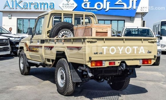 Buy Import Toyota Land Cruiser Beige Car in Import - Dubai in Bagmati Buy Import Toyota Land Cruiser Beige Car in Import - Dubai in Bagmati