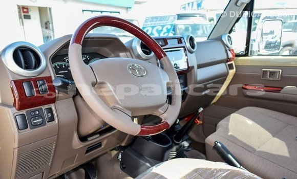 Buy Import Toyota Land Cruiser Beige Car in Import - Dubai in Bagmati Buy Import Toyota Land Cruiser Beige Car in Import - Dubai in Bagmati