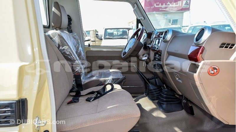 Big with watermark toyota land cruiser bagmati import dubai 2608