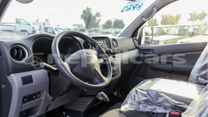 Big with watermark nissan urvan bagmati import dubai 2609