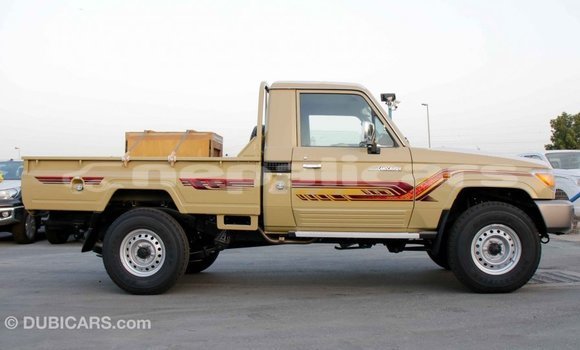 Buy Import Toyota Land Cruiser Beige Car in Import - Dubai in Bagmati Buy Import Toyota Land Cruiser Beige Car in Import - Dubai in Bagmati