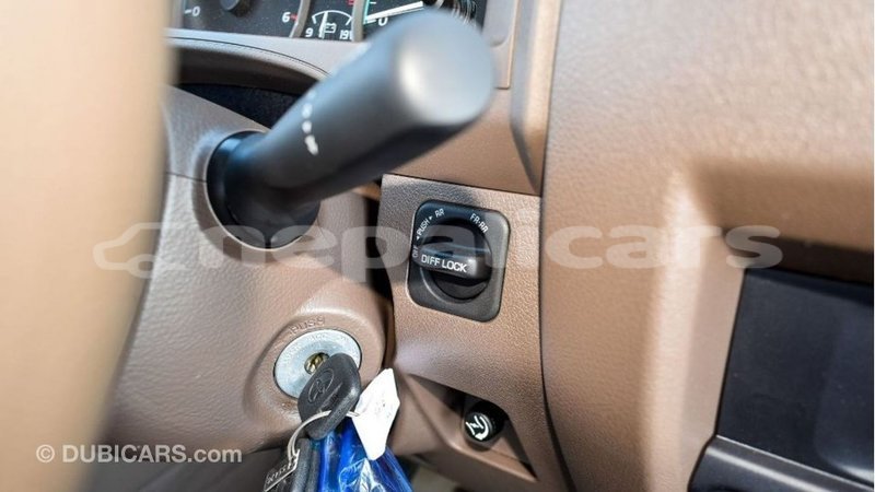 Big with watermark toyota land cruiser bagmati import dubai 2612