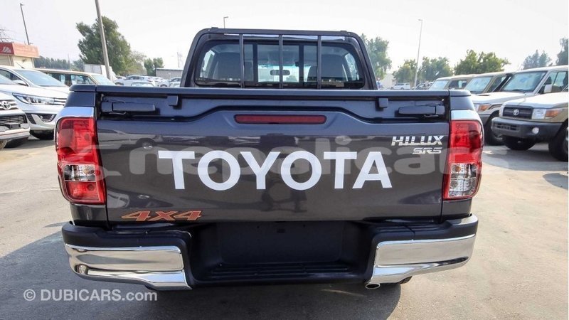 Big with watermark toyota hilux bagmati import dubai 2614