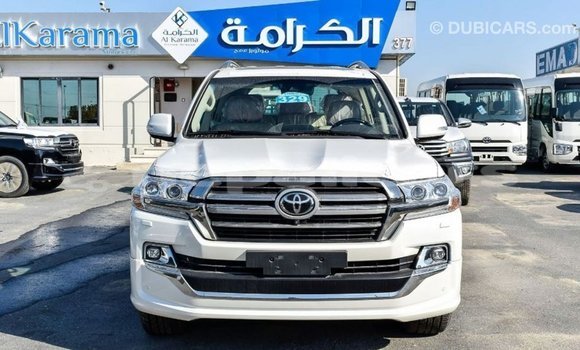 Buy Import Toyota Land Cruiser White Car in Import - Dubai in Bagmati Buy Import Toyota Land Cruiser White Car in Import - Dubai in Bagmati