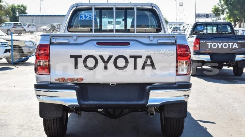 Big with watermark toyota hilux bagmati import dubai 2624