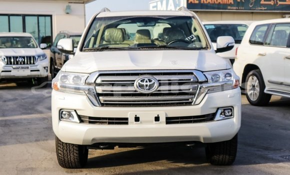 Buy Import Toyota Land Cruiser White Car in Import - Dubai in Bagmati Buy Import Toyota Land Cruiser White Car in Import - Dubai in Bagmati